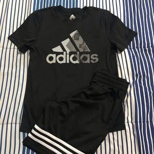 Boys Adidas shorts shirt set S(8)